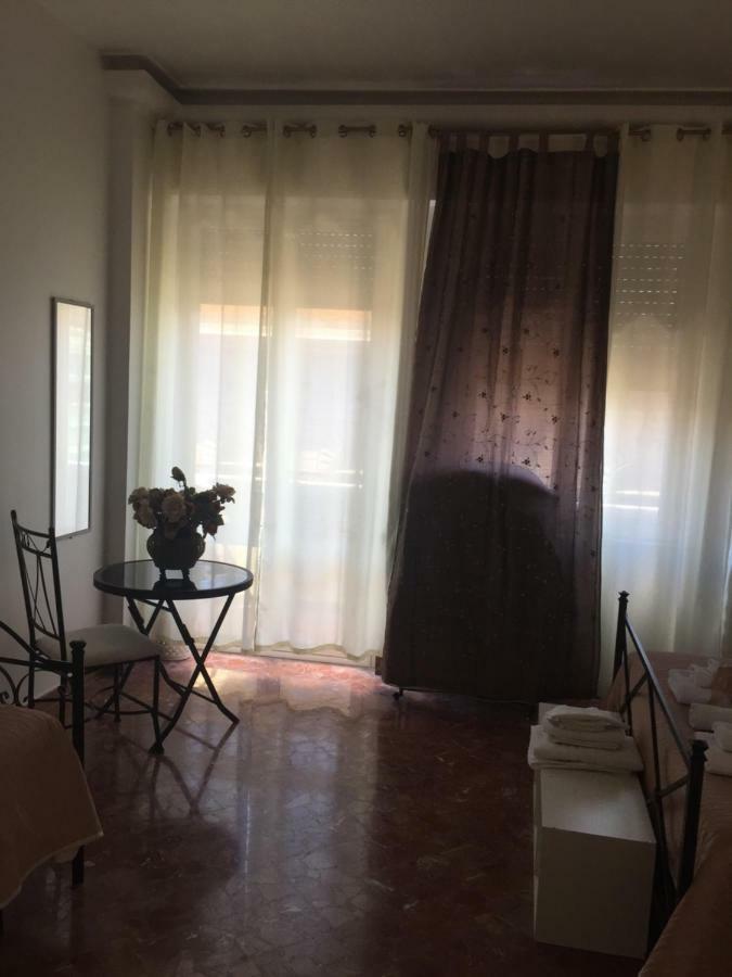Morfeo 2 Locazioni Turistiche Bed and Breakfast Palermo Exterior foto